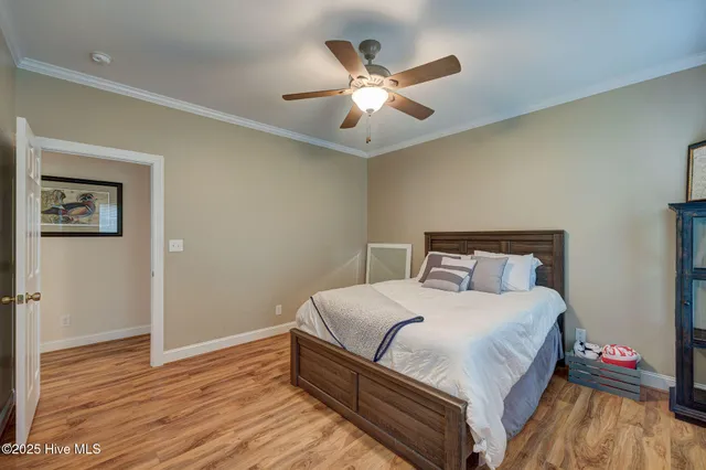 $450,000 | 332 Batchelor Bay Road, Wallace, NC 28466