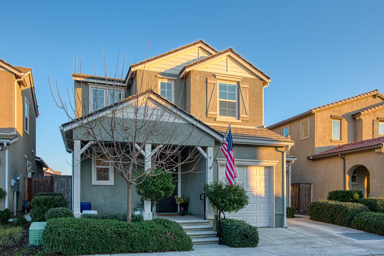 4311 San Miguel Road Madera, CA 93636 - Photo 45 of 79 a front view of a house with garden