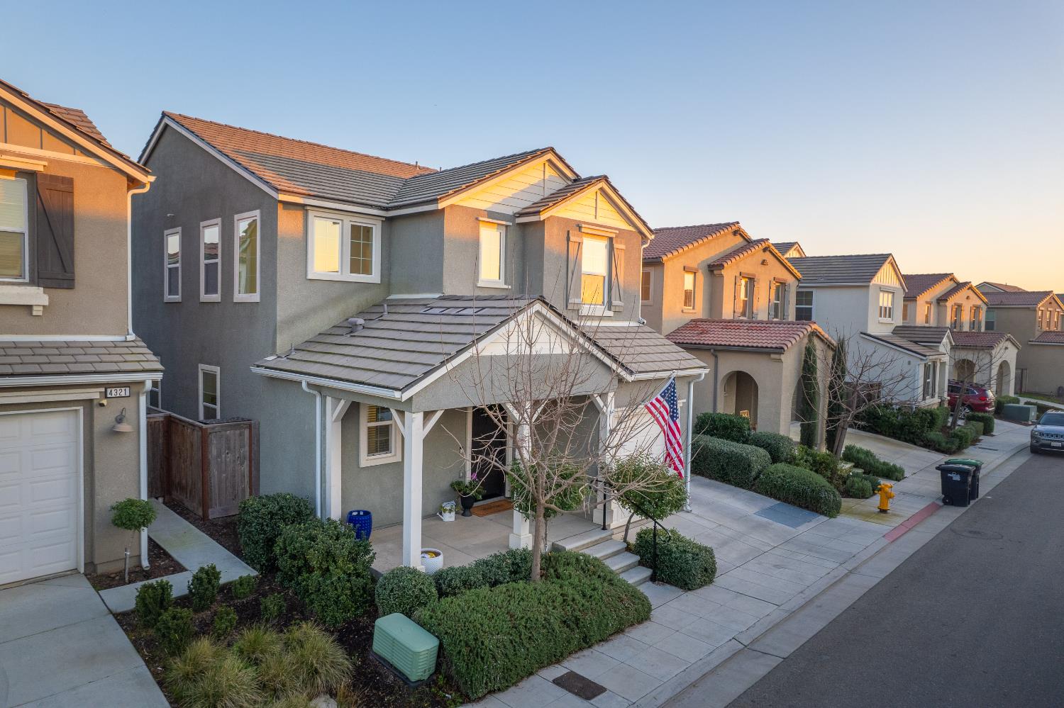 4311 San Miguel Road Madera, CA 93636 - Photo 74 of 79 a front view of a houses with yard