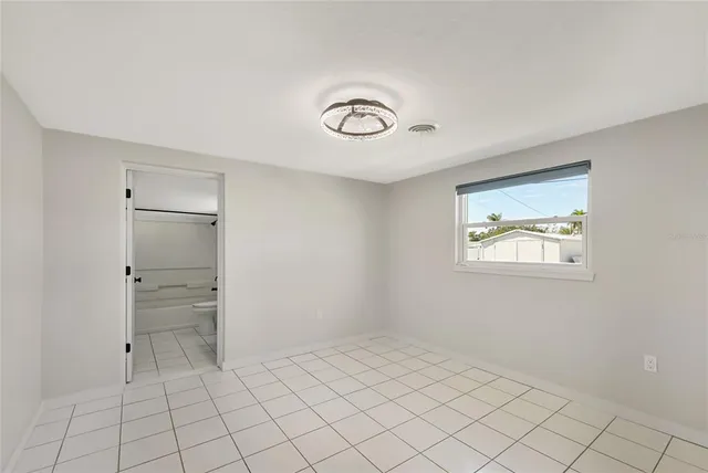 $2,800 | 3724 117th Street West, Bradenton, FL 34210