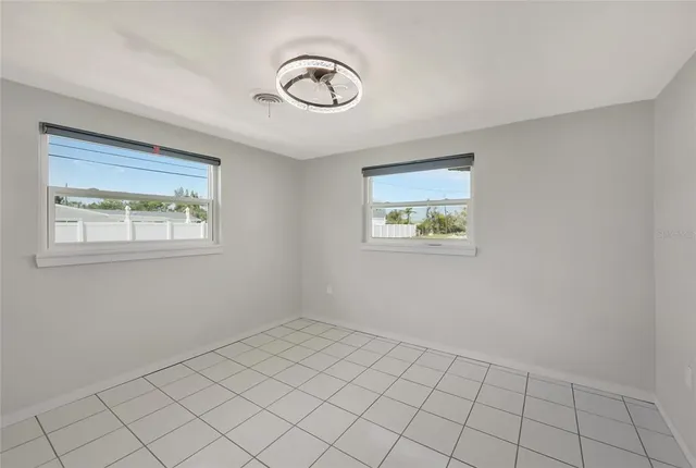 $2,800 | 3724 117th Street West, Bradenton, FL 34210