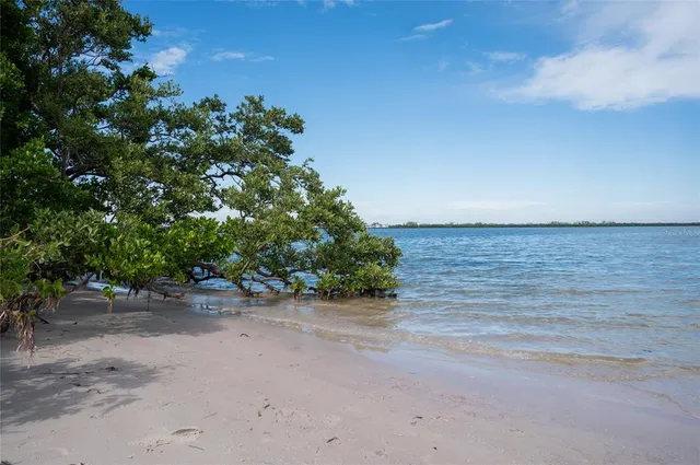 $2,800 | 3724 117th Street West, Bradenton, FL 34210