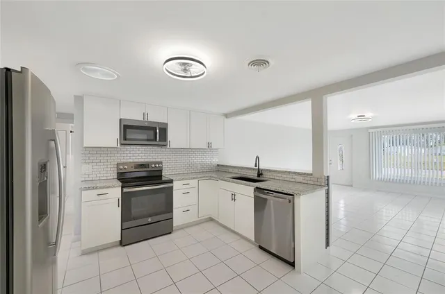 $2,800 | 3724 117th Street West, Bradenton, FL 34210