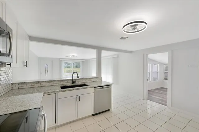 $2,800 | 3724 117th Street West, Bradenton, FL 34210