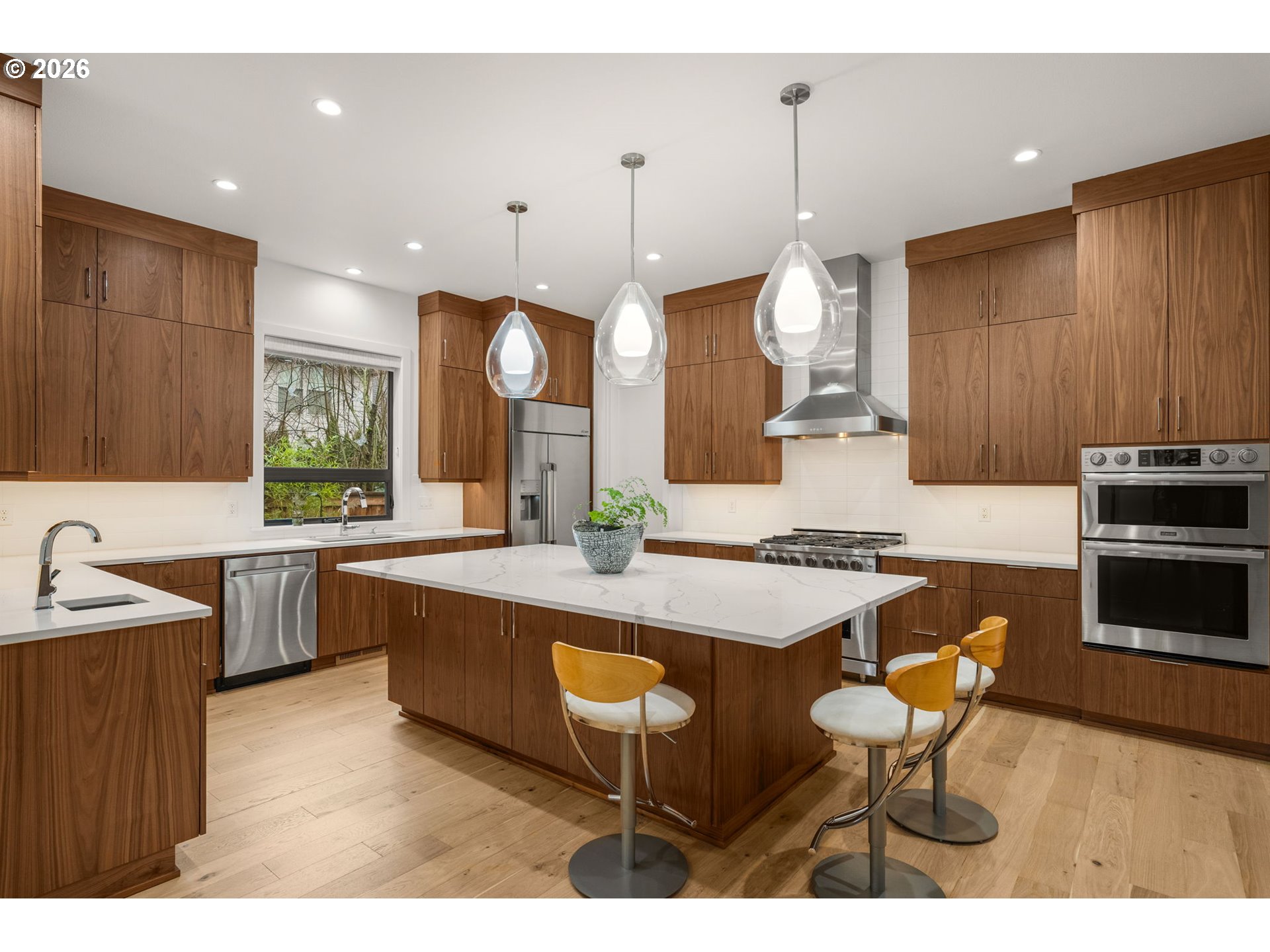 5455 Southwest Childs Road Lake Oswego, OR 97035 - Photo 11 of 48