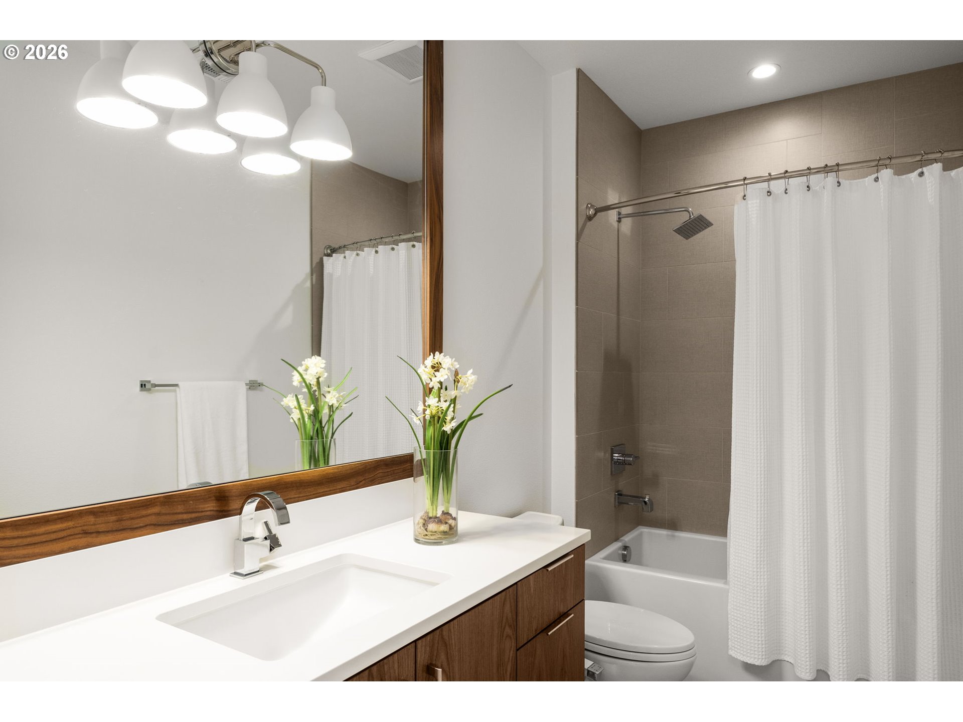 5455 Southwest Childs Road Lake Oswego, OR 97035 - Photo 26 of 48