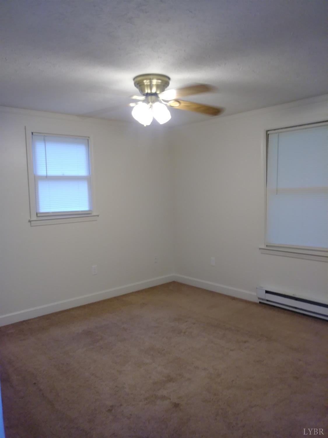 311 Village Road Shipman, VA 22971 - Photo 8 of 15 Gallery Image 8