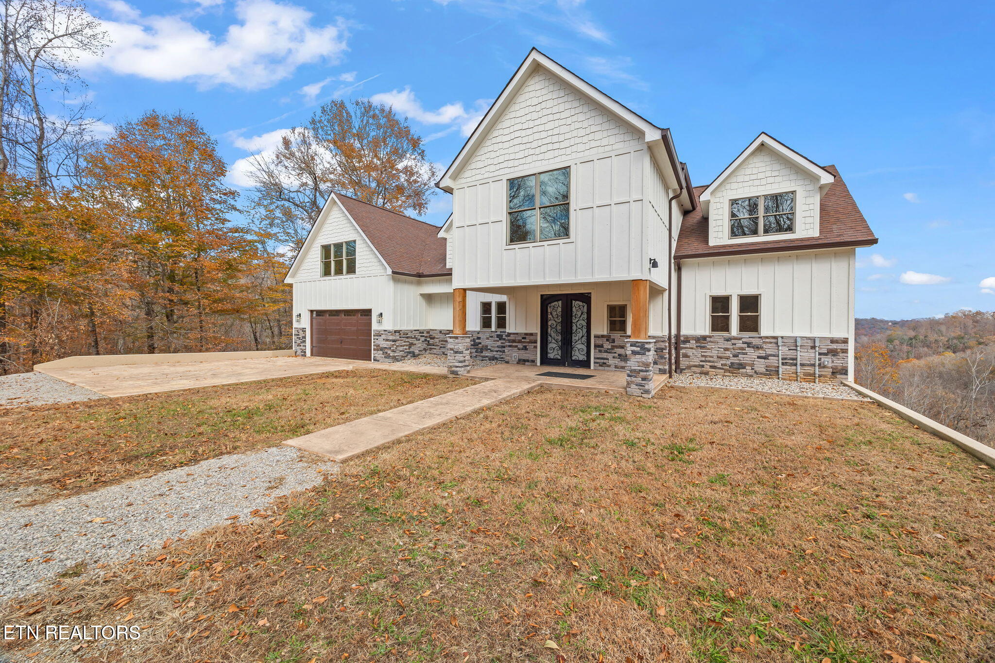 176 Bear Pause Road Byrdstown, TN 38549 - Photo 4 of 60 4-web-or-mls-176 Bear Pause Rd, Byrdstow