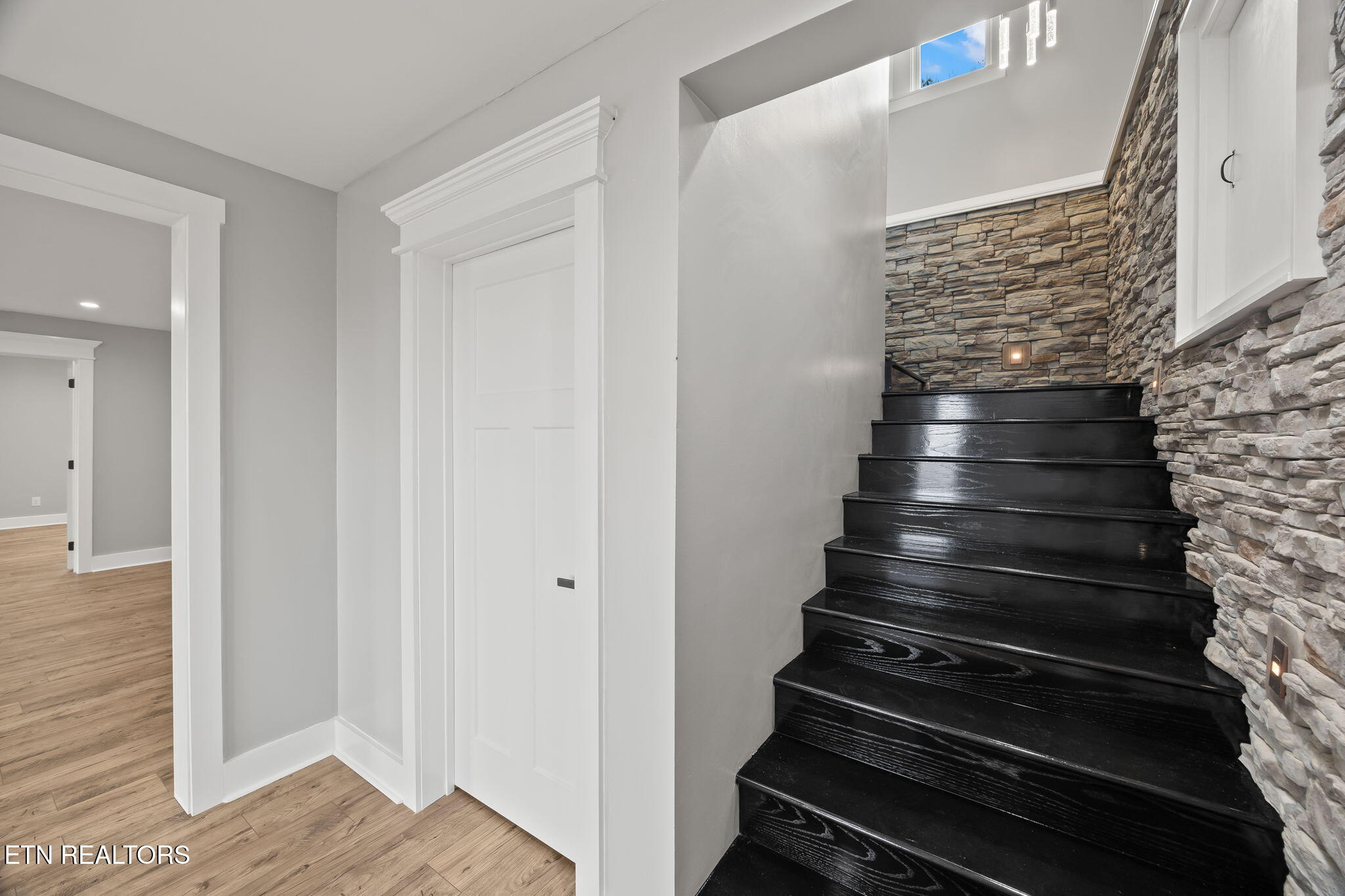 176 Bear Pause Road Byrdstown, TN 38549 - Photo 50 of 60 50-web-or-mls-176 Bear Pause Rd, Byrdsto