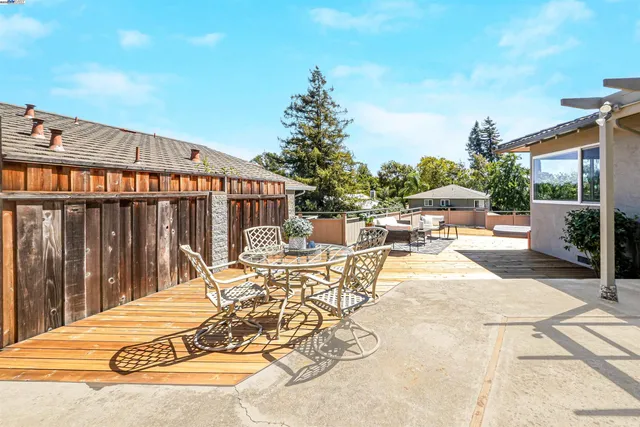 $1,249,000 | 5320 Nash Way, Castro Valley, CA 94546