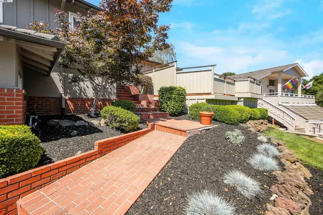 $1,249,000 | 5320 Nash Way, Castro Valley, CA 94546
