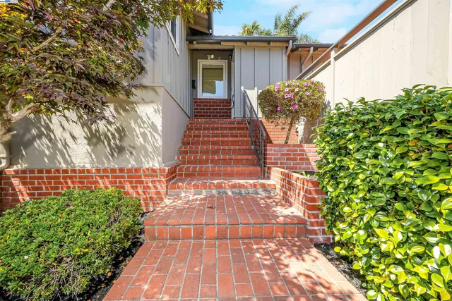 $1,249,000 | 5320 Nash Way, Castro Valley, CA 94546