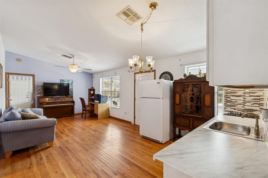 2334 Hiawassee Road Apopka, FL 32703 - Photo 10 of 46