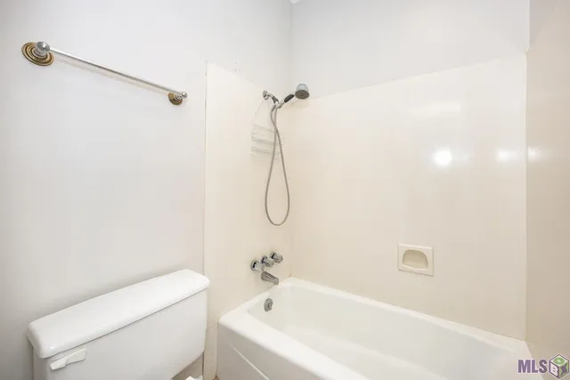 $380,000 | 6346 Belle Grove Drive, Baton Rouge, LA 70820