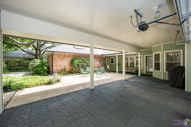 $380,000 | 6346 Belle Grove Drive, Baton Rouge, LA 70820