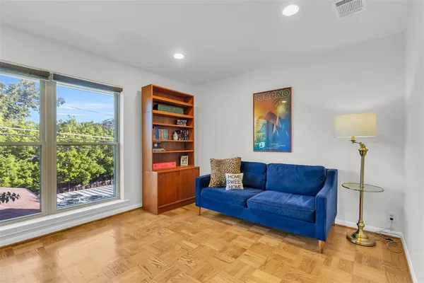 $285,000 | 6127 Bandera Avenue, Unit D, Dallas, TX 75225