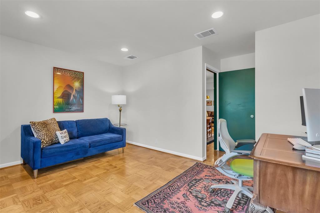 6127 Bandera Avenue, Unit D Dallas, TX 75225 - Photo 17 of 24