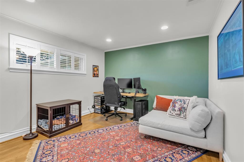 6127 Bandera Avenue, Unit D Dallas, TX 75225 - Photo 22 of 24