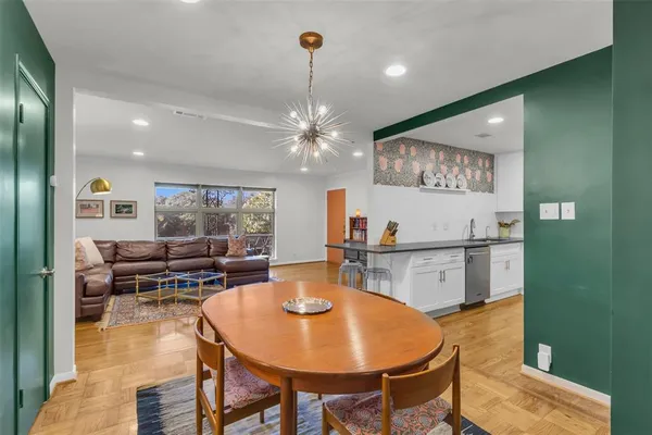 $285,000 | 6127 Bandera Avenue, Unit D, Dallas, TX 75225