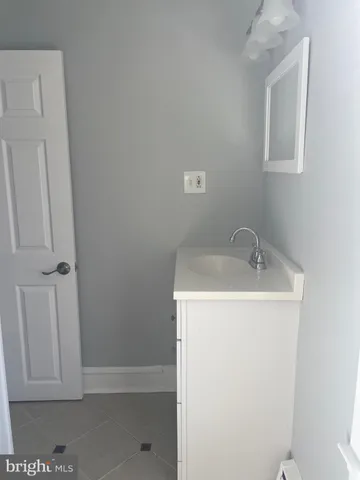 $2,100 | 115 Oakland Avenue, Audubon, NJ 08106