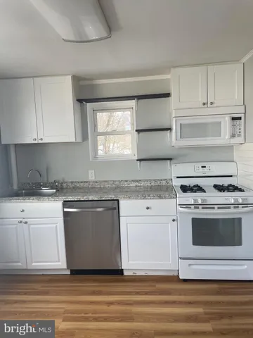 $2,100 | 115 Oakland Avenue, Audubon, NJ 08106