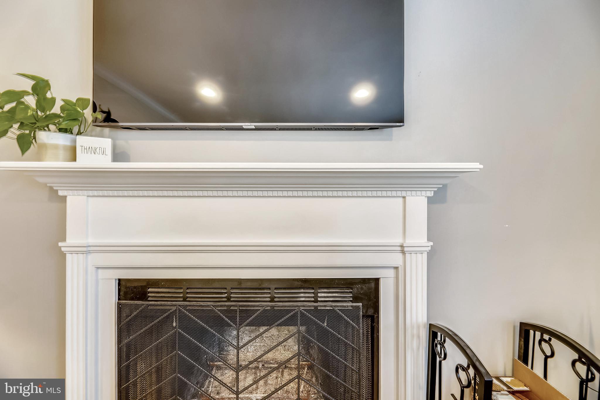 7903 Highpoint Road Parkville, MD 21234 - Photo 13 of 54 Wood fireplace main floor