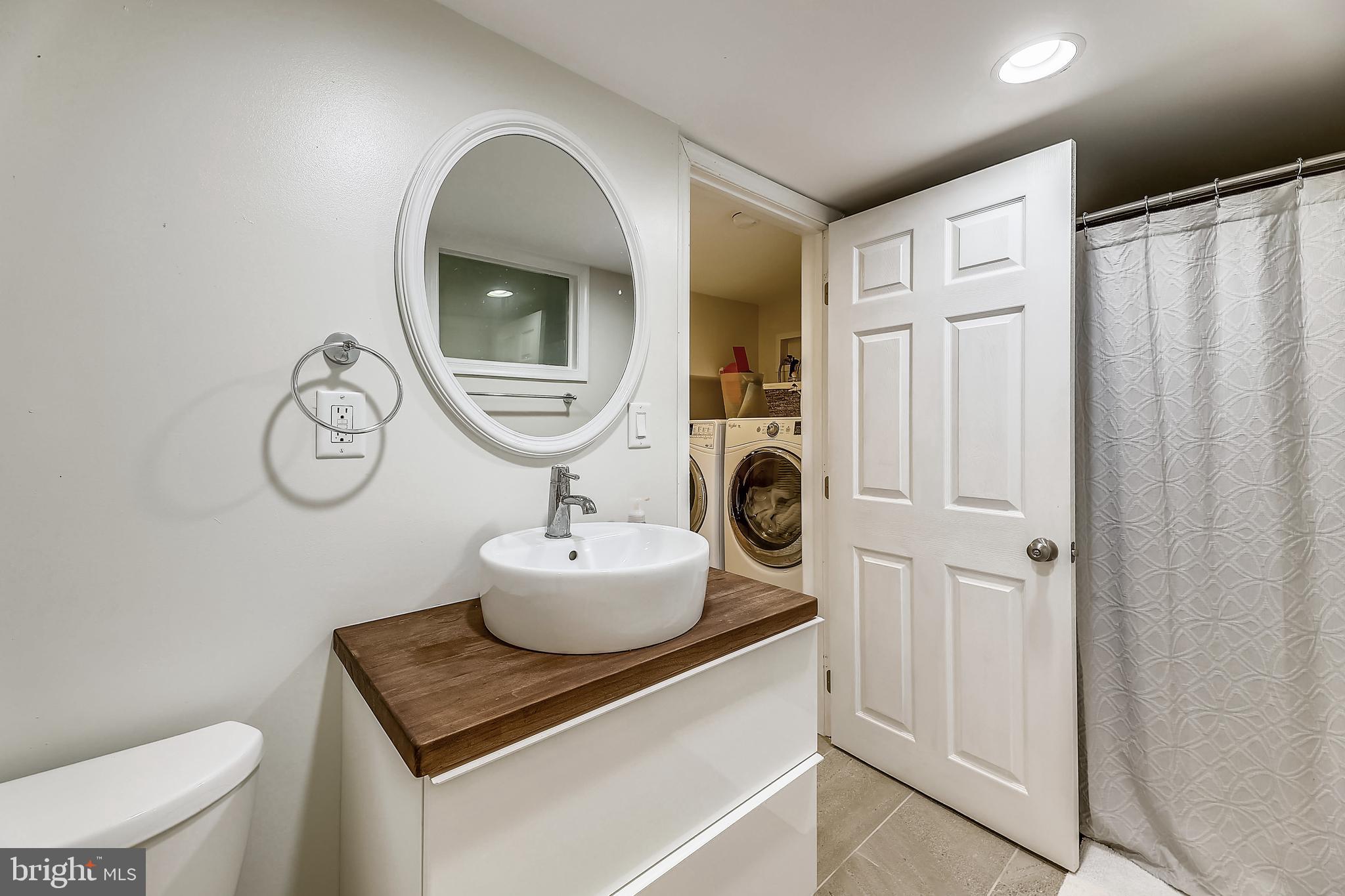 7903 Highpoint Road Parkville, MD 21234 - Photo 28 of 54 Full bathroom basement