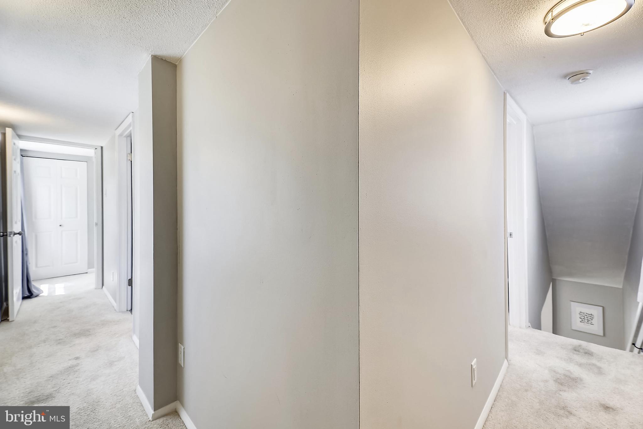 7903 Highpoint Road Parkville, MD 21234 - Photo 33 of 54 Hallways