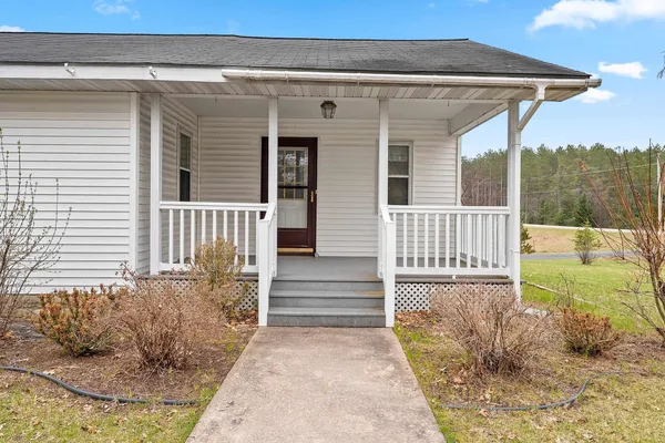 $295,000 | W10786 County Road C, Athelstane, WI 54104