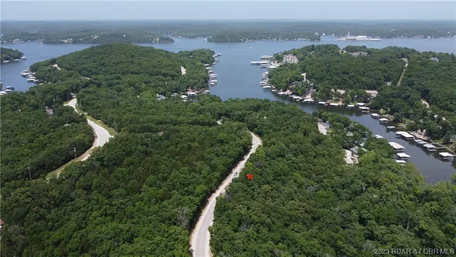 $4,000 | 970 Bobcat Lane, Four Seasons, MO 65049