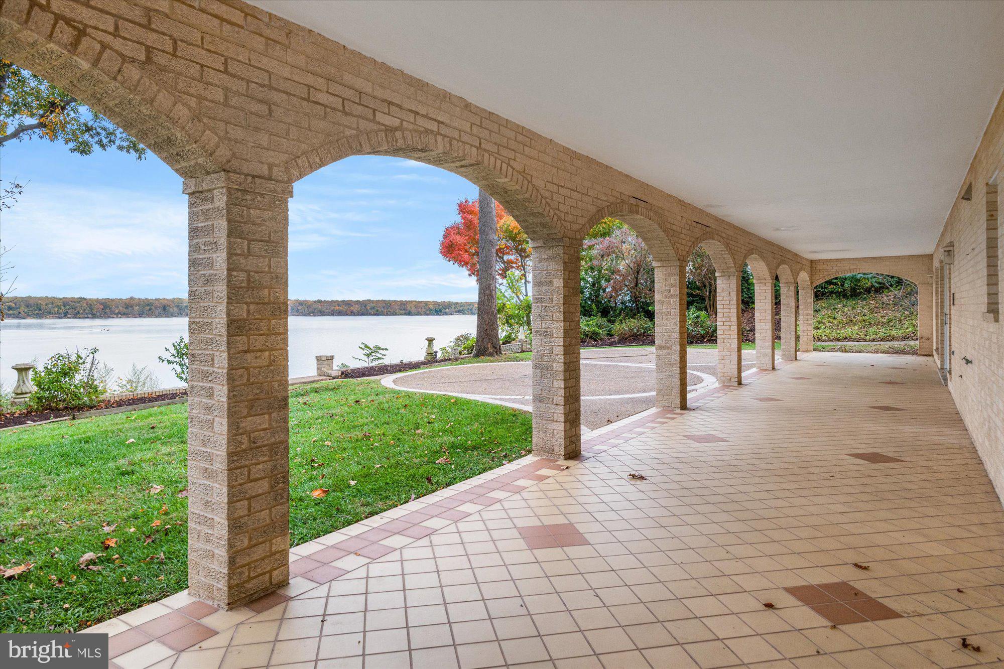 3901 Belle Rive Terrace Alexandria, VA 22309 - Photo 23 of 31 a view of a garden