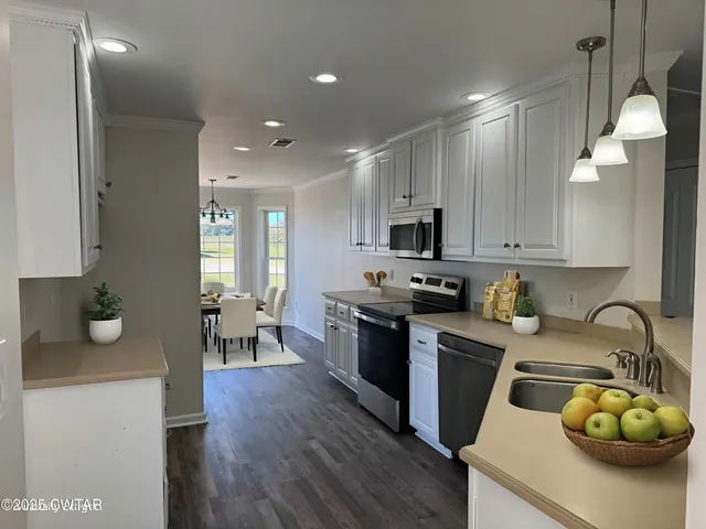 $364,900 | 1890 Montezuma Road, Henderson, TN 38340