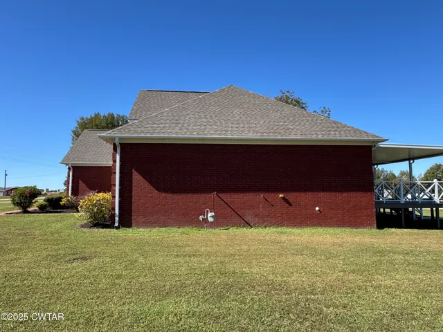 $364,900 | 1890 Montezuma Road, Henderson, TN 38340