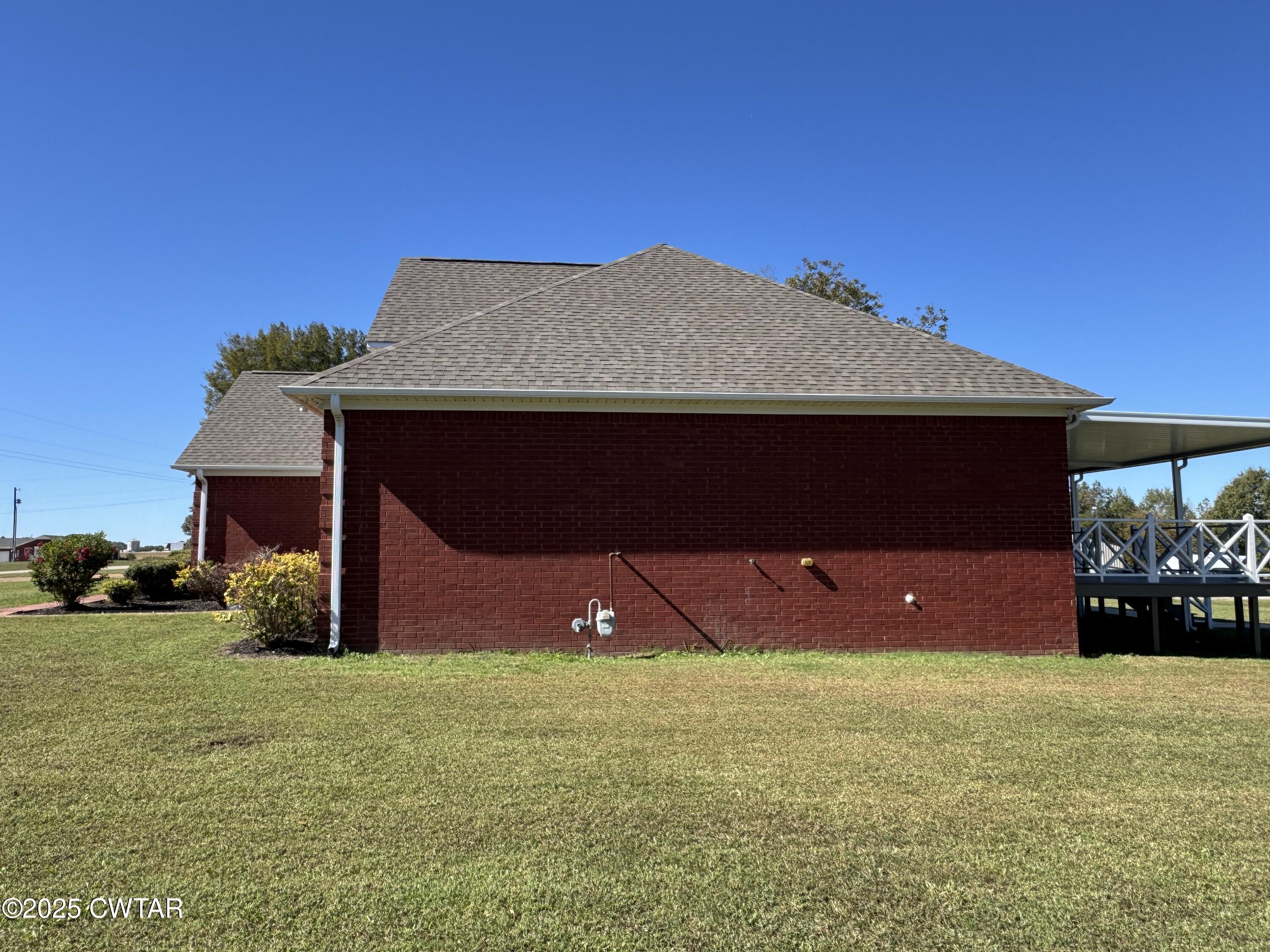 1890 Montezuma Road Henderson, TN 38340 - Photo 4 of 54 IMG_9485