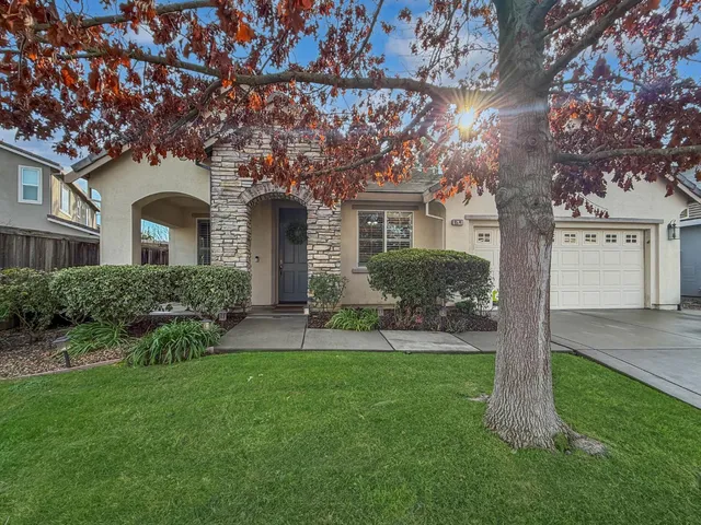 $690,000 | 9574 Sea Cliff Way, Elk Grove, CA 95758
