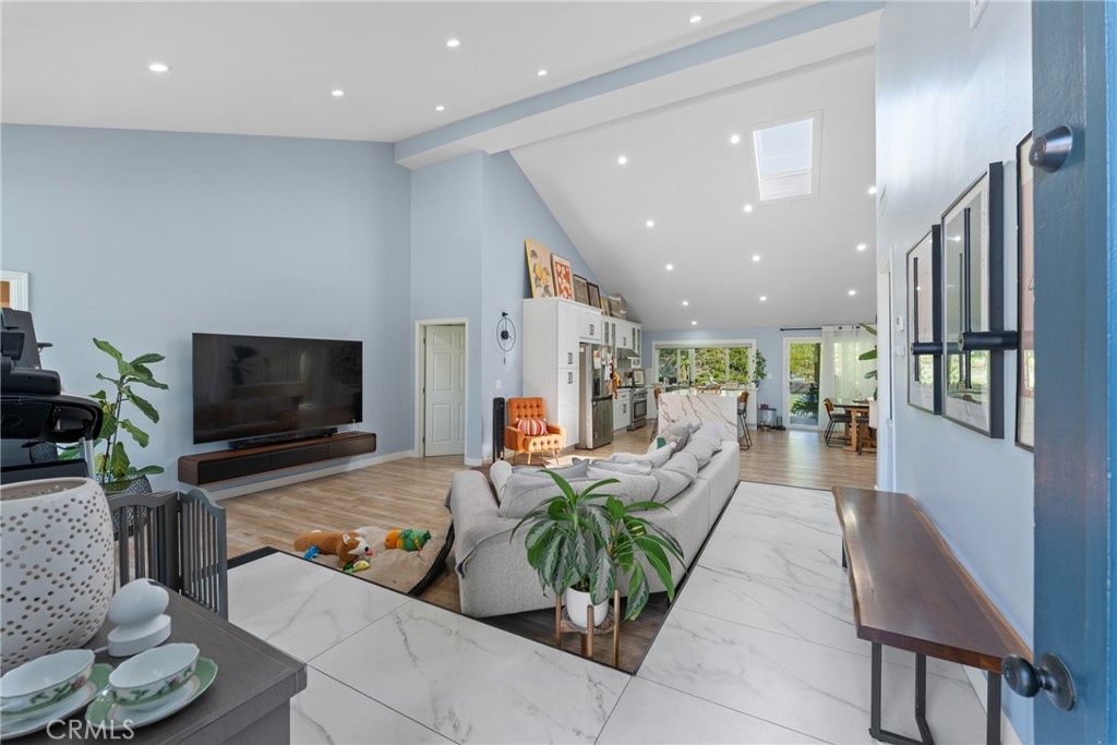 23930 Sapphire Canyon Road Diamond Bar, CA 91765 - Photo 14 of 84