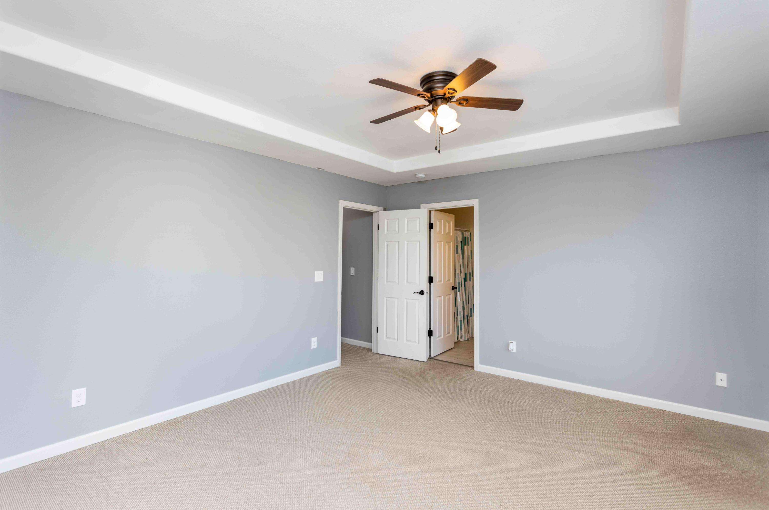 2875 Northeast Sedalia Loop Bend, OR 97701 - Photo 11 of 24 Large master suite