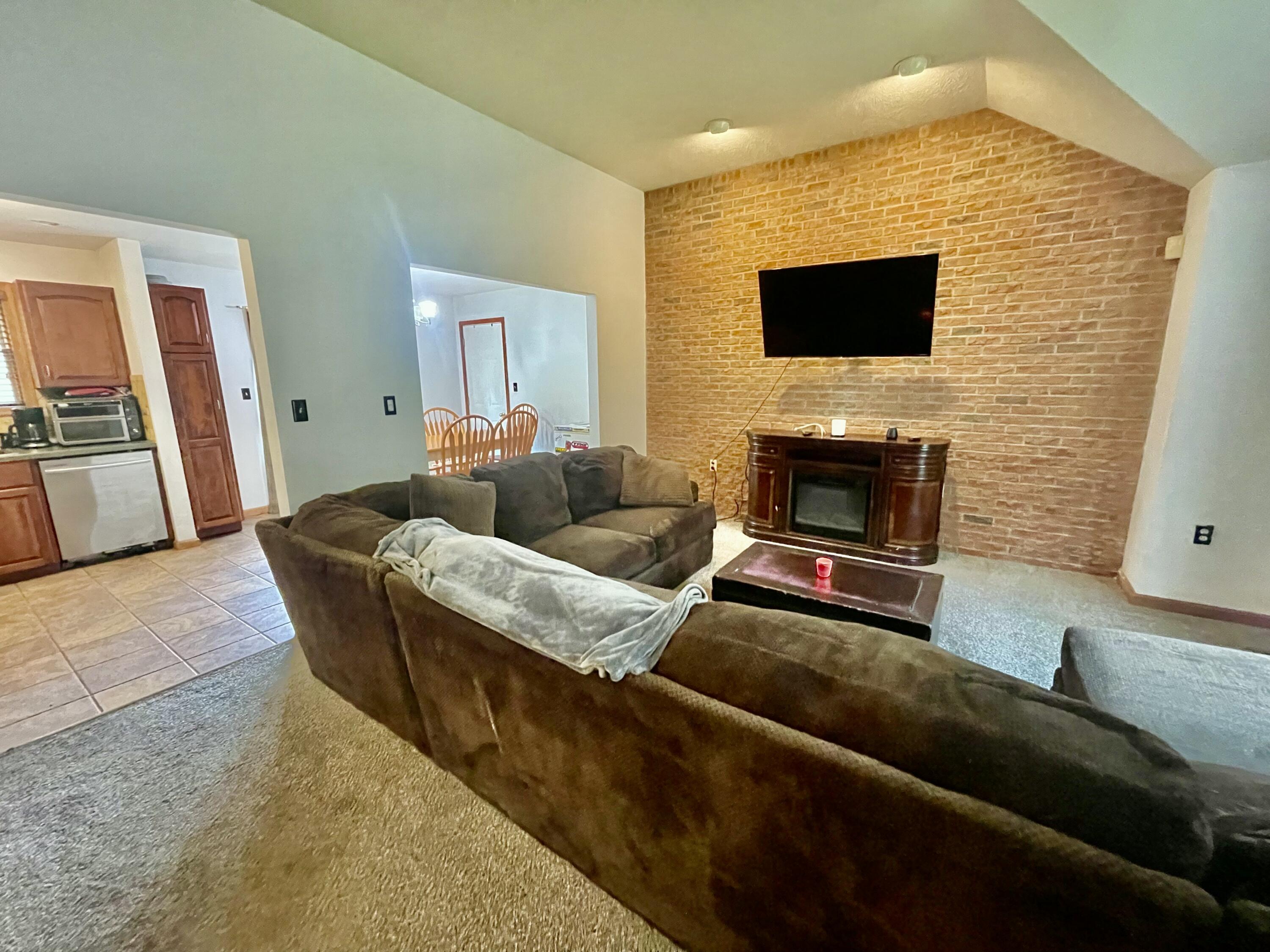 350 Brier Crest Road Blakeslee, PA 18610 - Photo 14 of 21 living accent wall