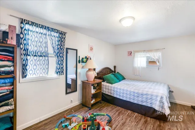 $280,000 | 121 7th Avenue South, Unit A & B, Buhl, ID 83316