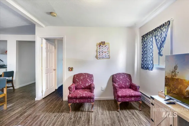 $280,000 | 121 7th Avenue South, Unit A & B, Buhl, ID 83316