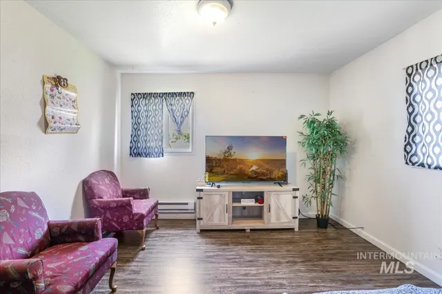 $280,000 | 121 7th Avenue South, Unit A & B, Buhl, ID 83316