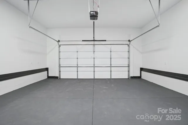 a view of a garage