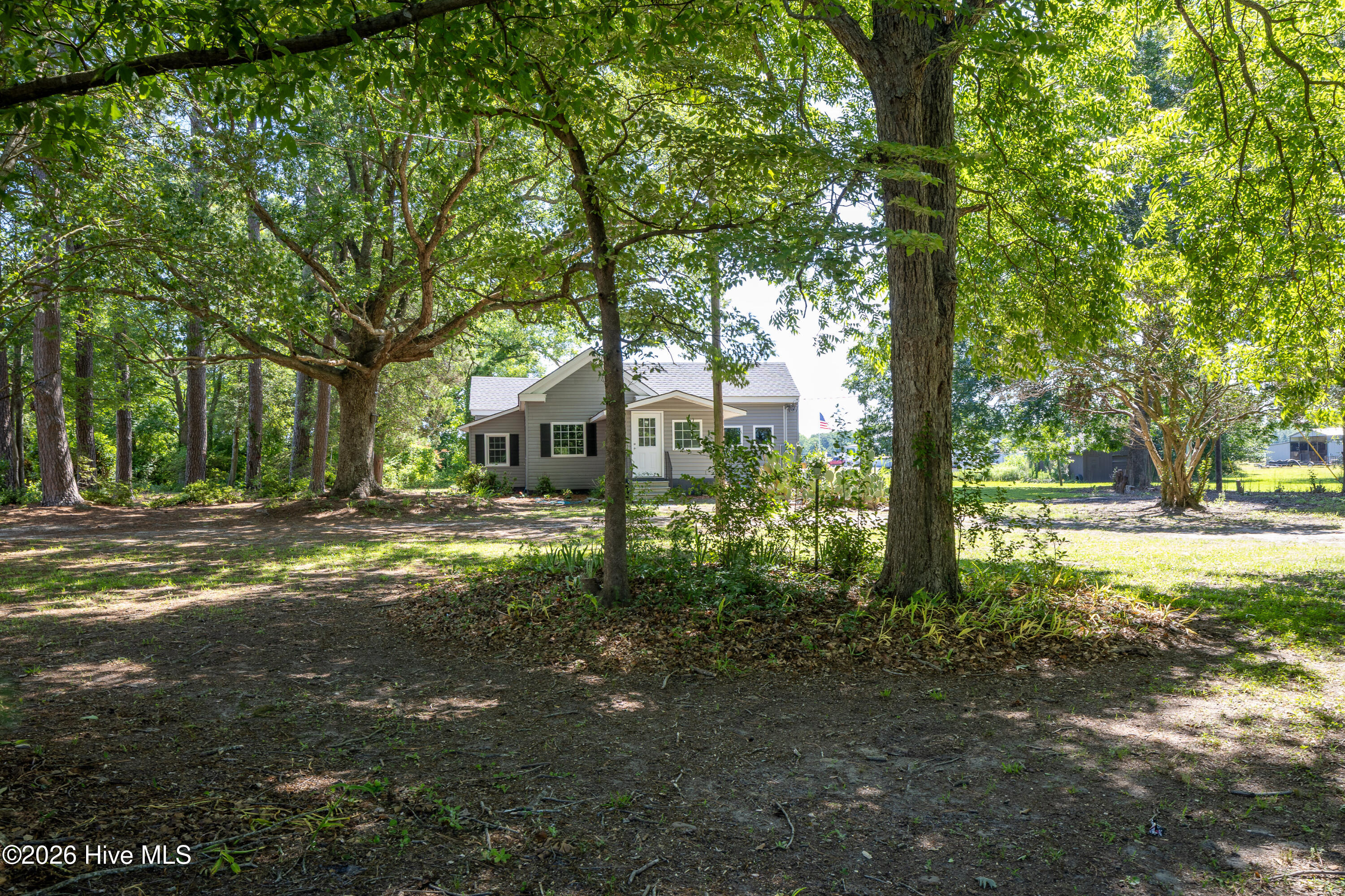 331 W Road Turkey, NC 28393 - Photo 29 of 33