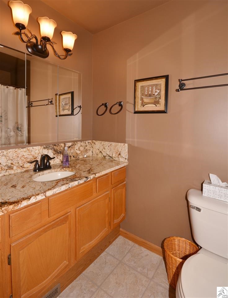 5525 West Arrowhead Road Hermantown, MN 55811 - Photo 11 of 17 Gallery Image 11