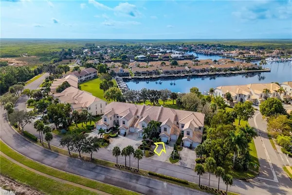 $377,500 | 285 Cays Drive, Unit 2309, Naples, FL 34114