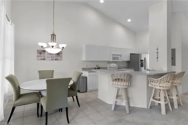 $377,500 | 285 Cays Drive, Unit 2309, Naples, FL 34114