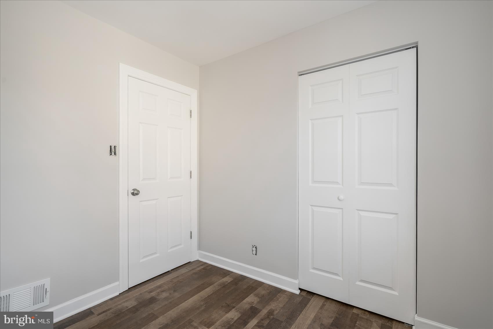 2658 Harford Road Baltimore, MD 21218 - Photo 17 of 20