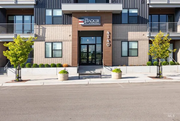 $389,900 | 4340 East Haystack Street, Unit 210, Boise, ID 83716
