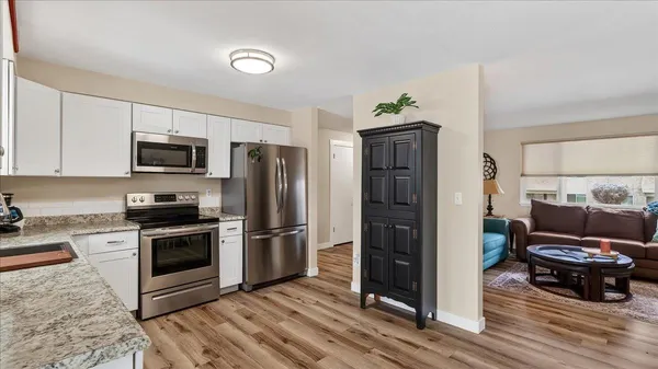 $325,000 | 815 East Beacon Avenue, Spokane, WA 99208