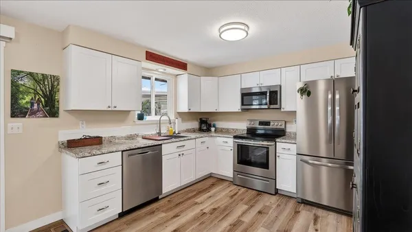 $325,000 | 815 East Beacon Avenue, Spokane, WA 99208